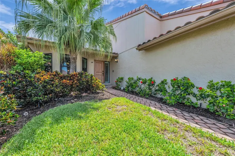 2350 Harbour Oaks Drive, Longboat Key, FL 34228 - #3