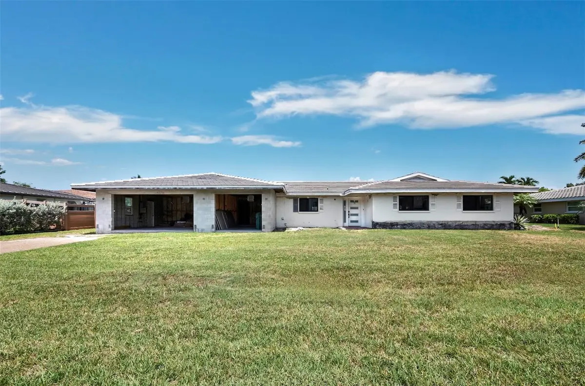 525 Sloop Lane, Longboat Key, FL 34228 - #1