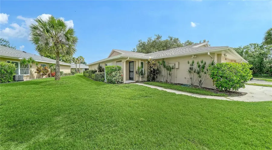 5689 Evergreen Drive #18, Sarasota, FL 34233 - #3