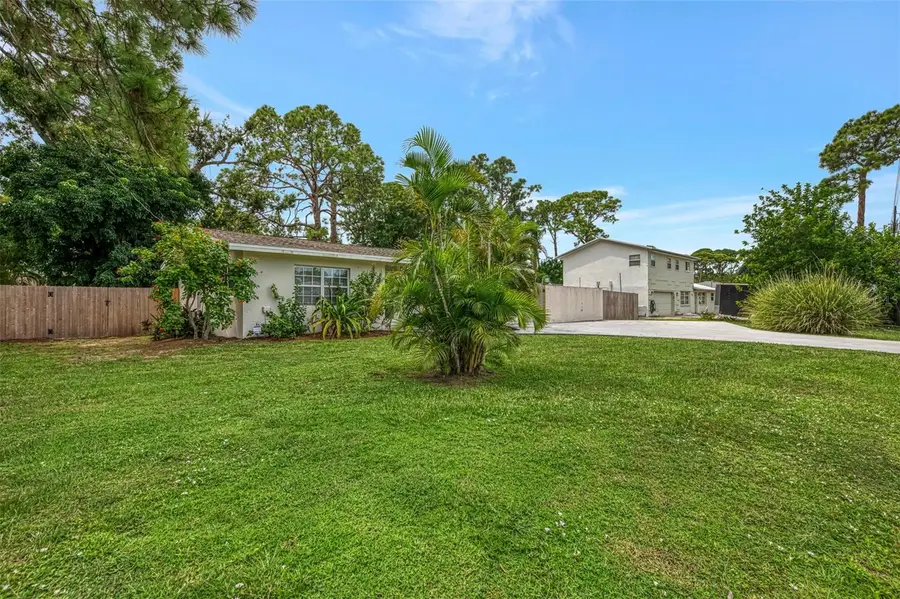 2136 Brueckner Drive, Sarasota, FL 34231 - #3
