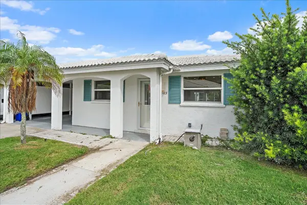 683 Spanish Drive S #214, LONGBOAT KEY, FL 34228