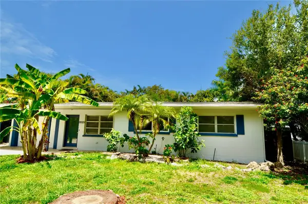 3525 Iroquois Avenue, SARASOTA, FL 34234