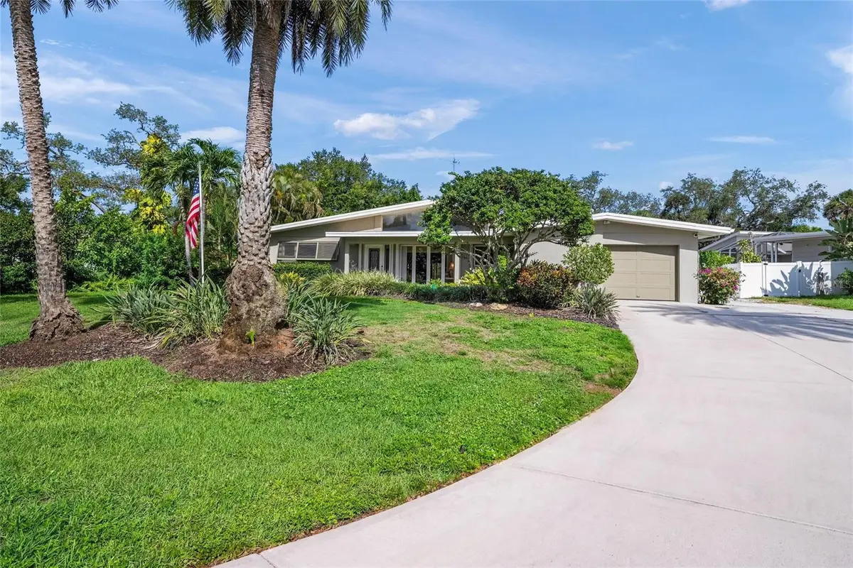 7616 Cove Terrace, Sarasota, FL 34231 - #1