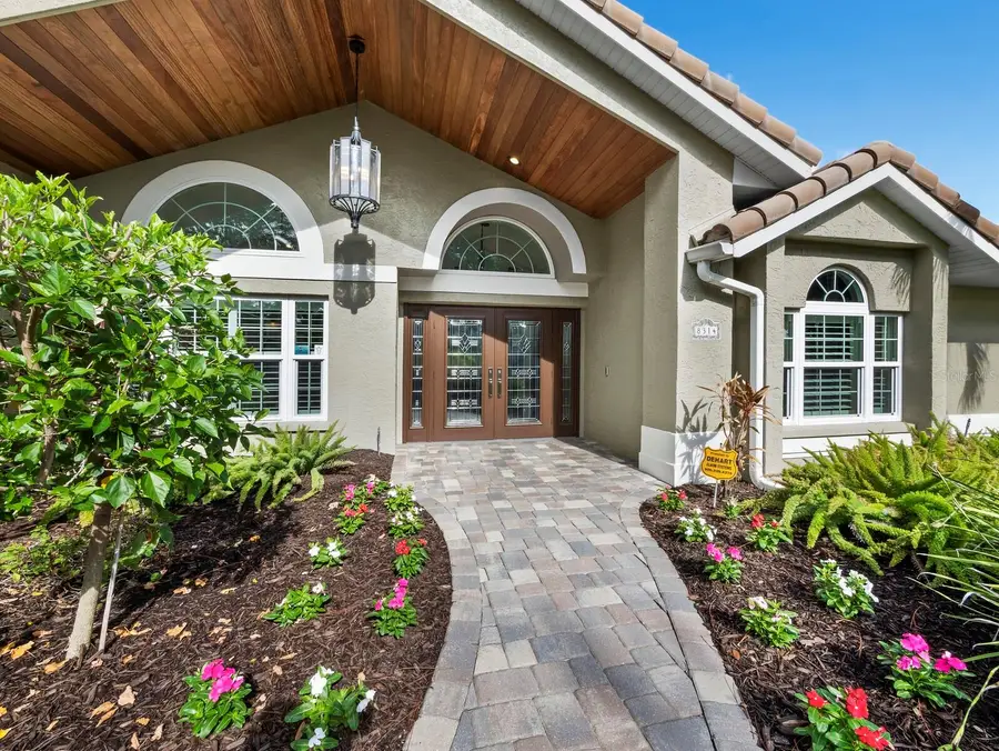 8314 Cypress Hollow Drive, Sarasota, FL 34238 - #3
