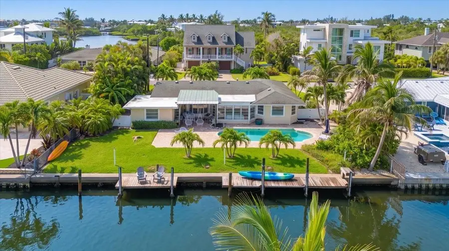 508 83rd Street, Holmes Beach, FL 34217 - #2