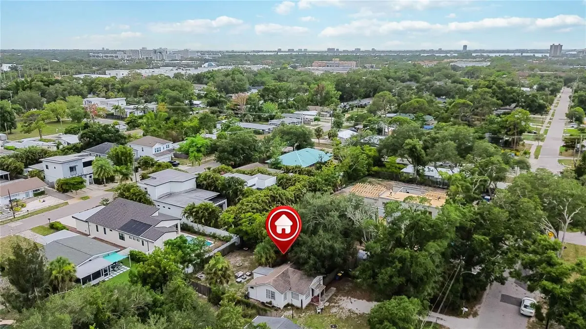 2442 Novus Street, Sarasota, FL 34237 - #1
