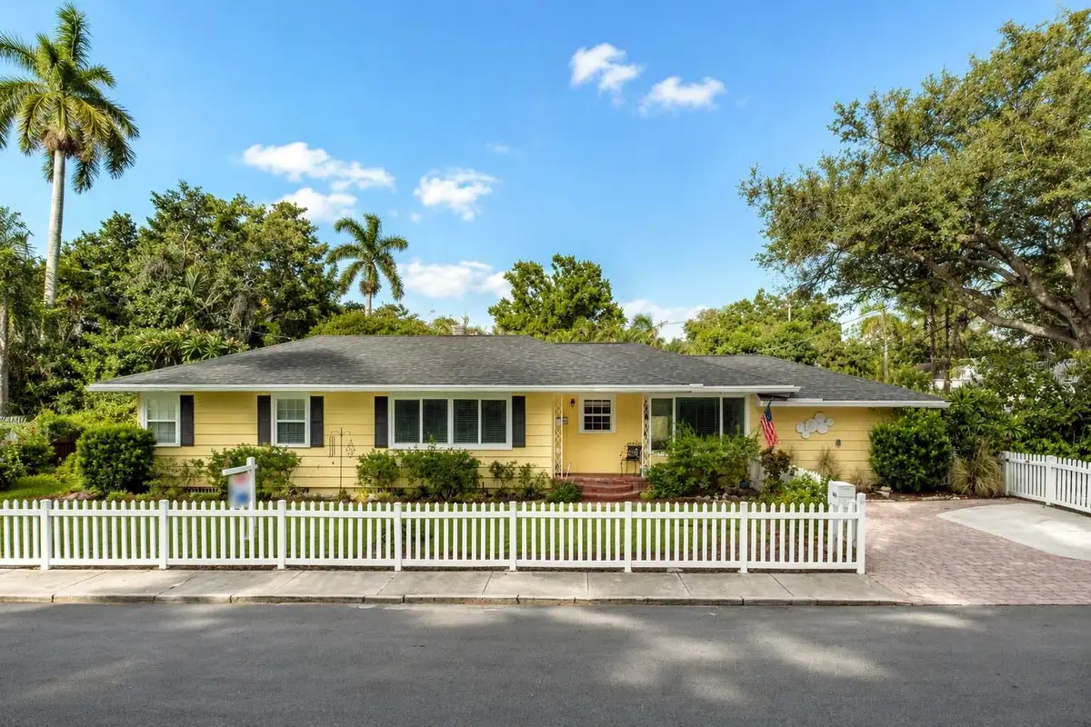 405 20th Street W, Bradenton, FL 34205 - #1