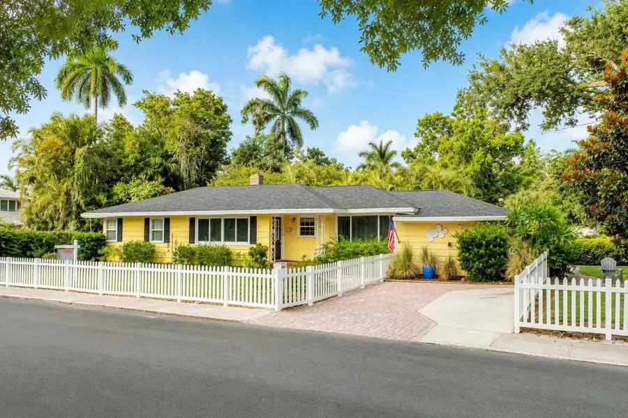 405 20th Street W, Bradenton, FL 34205 - #2