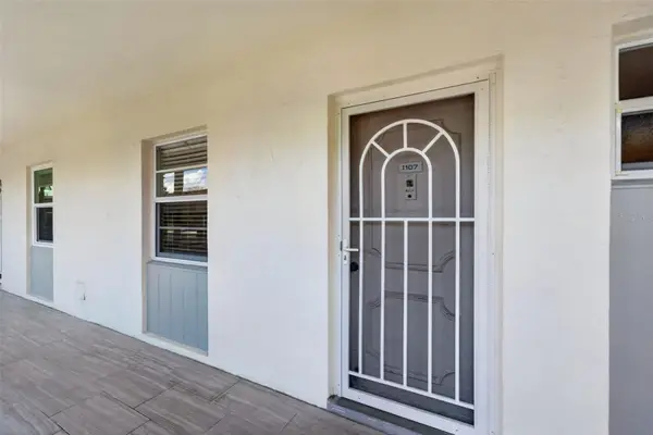 4390 Exeter Drive #107, LONGBOAT KEY, FL 34228