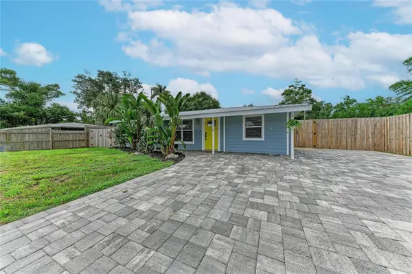 3138 Williamsburg Street, SARASOTA, FL 34231