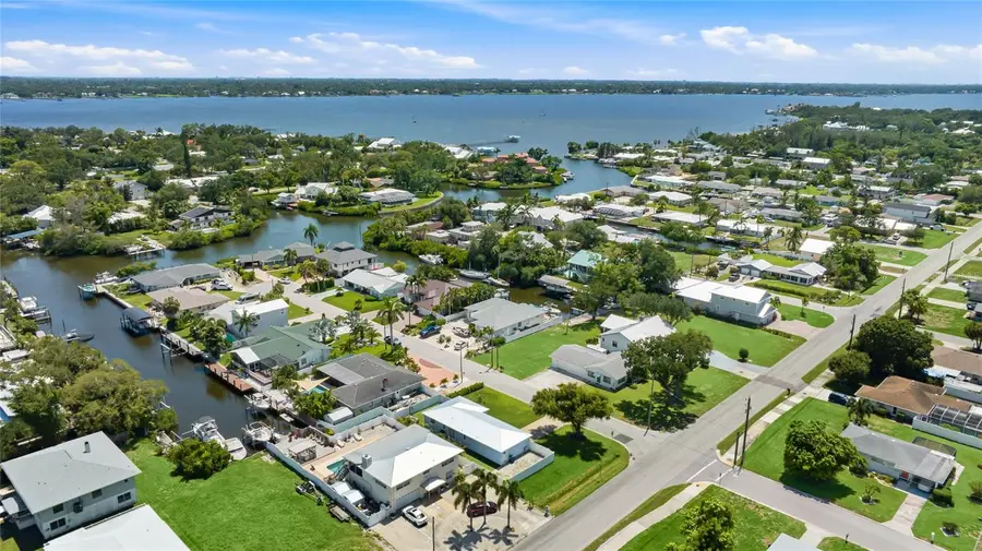 912 21st Street W, Palmetto, FL 34221 - #3