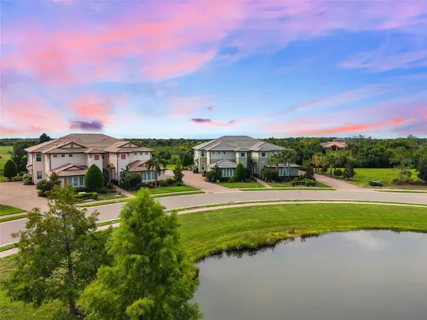 7342 Divot Loop #1, LAKEWOOD RANCH, FL 34202