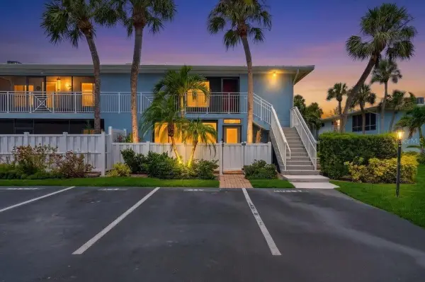 600 Manatee Avenue #230, BRADENTON BEACH, FL 34217