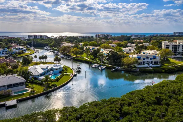 1906 Harbourside Drive #304, LONGBOAT KEY, FL 34228