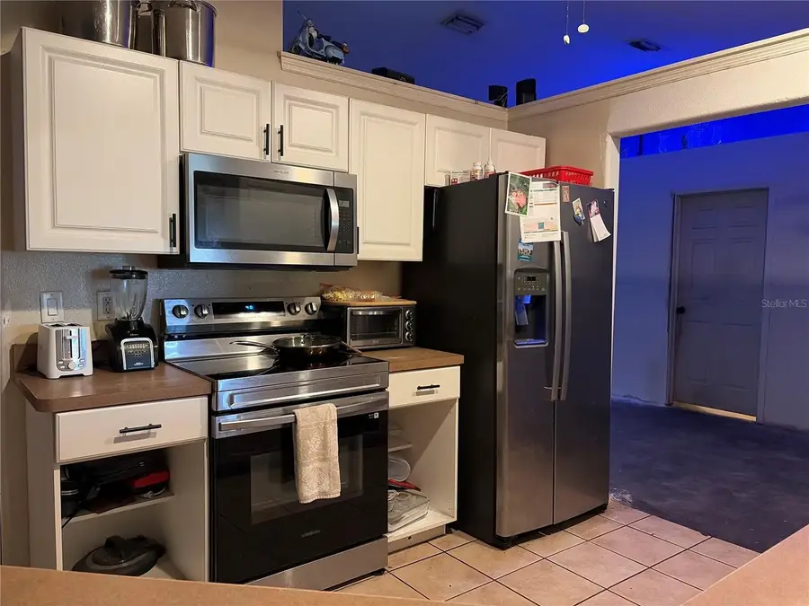 1104 67th Avenue W, Bradenton, FL 34207 - #3