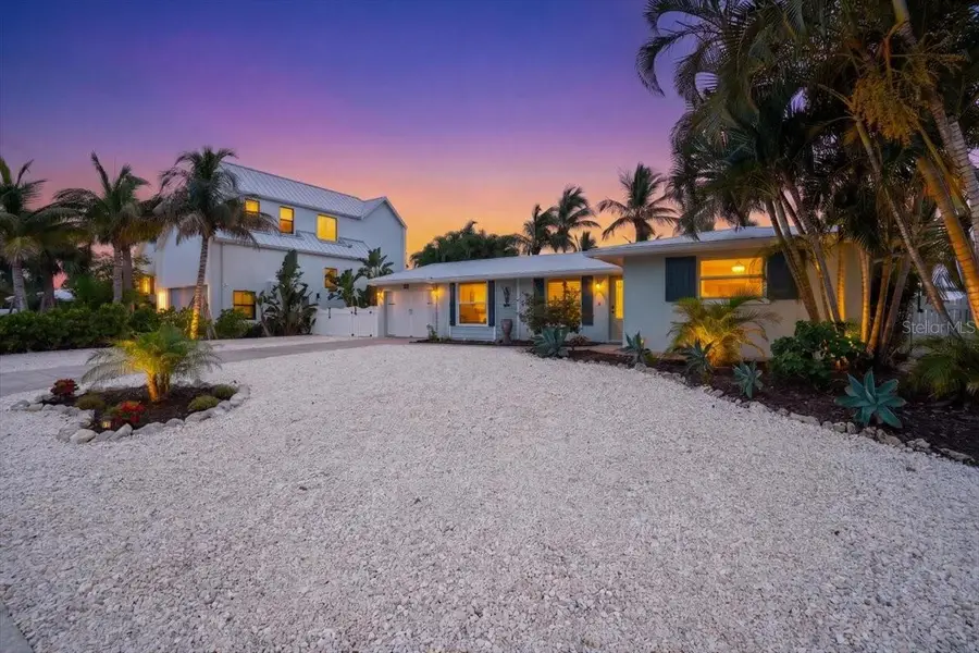 520 69th Street, Holmes Beach, FL 34217 - #3