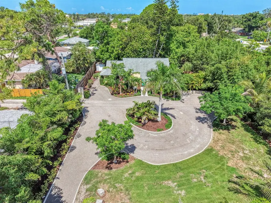 2137 Worrington Street, Sarasota, FL 34231 - #3