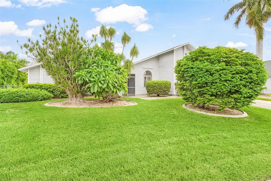 4903 SW 11th Place, Cape Coral, FL 33914 - #2