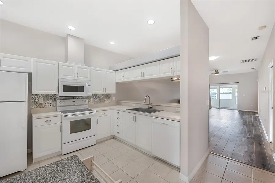 2645 73rd Court W #123, Bradenton, FL 34209 - #2