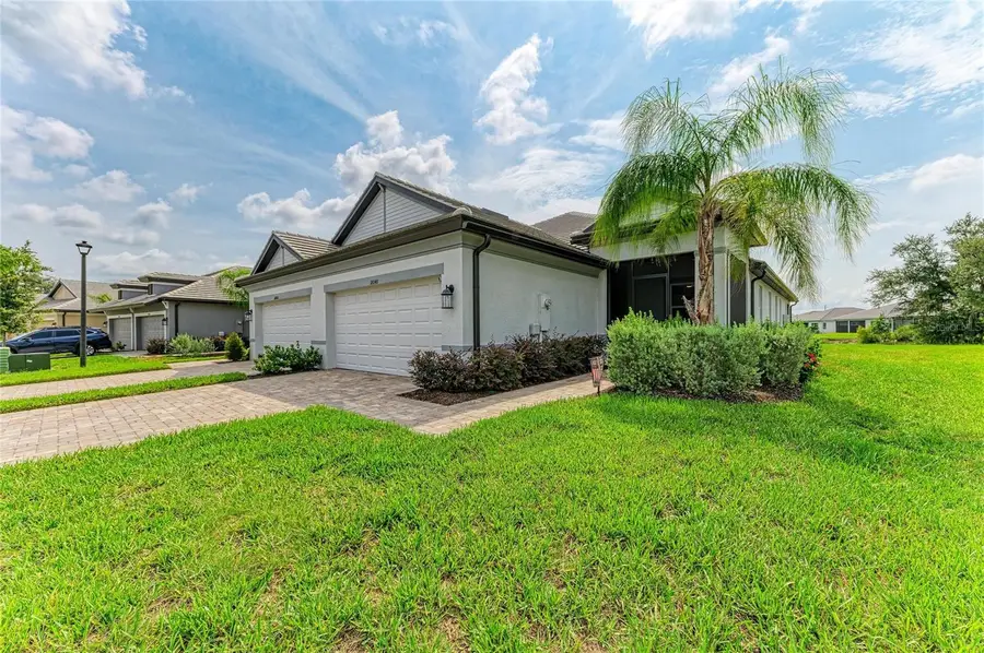 18048 Cherished Loop, Lakewood Ranch, FL 34211 - #2