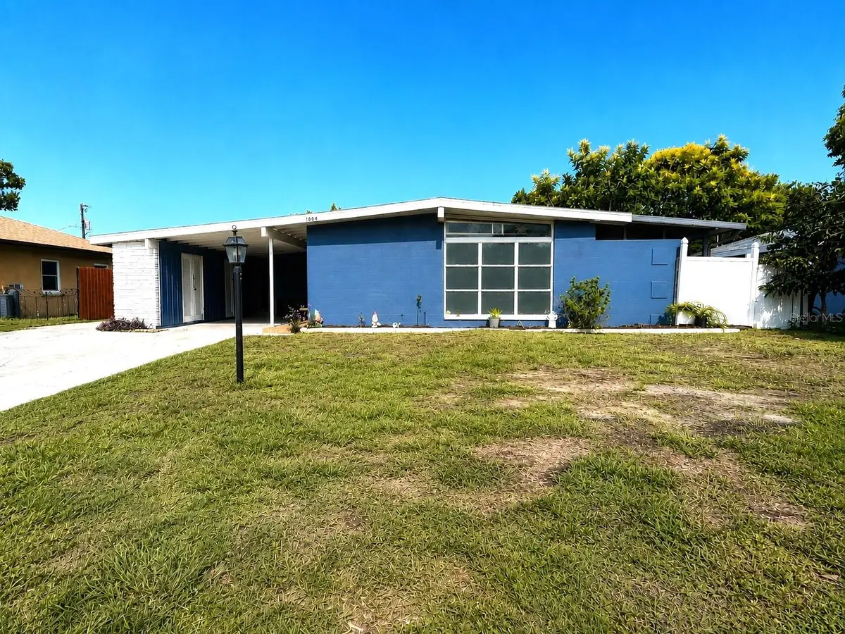 1004 Dartmouth Drive, Bradenton, FL 34207 - #1