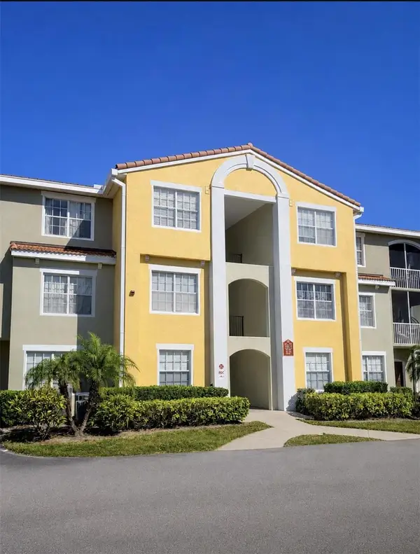 5601 Bentgrass Drive #10-202, SARASOTA, FL 34235
