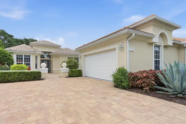 7235 Kensington Court, UNIVERSITY PARK, FL 34201