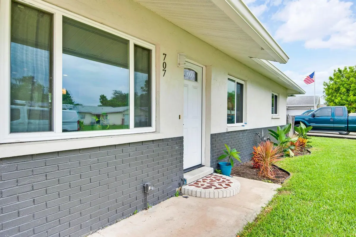 707 65th Avenue Drive W, Bradenton, FL 34207 - #1