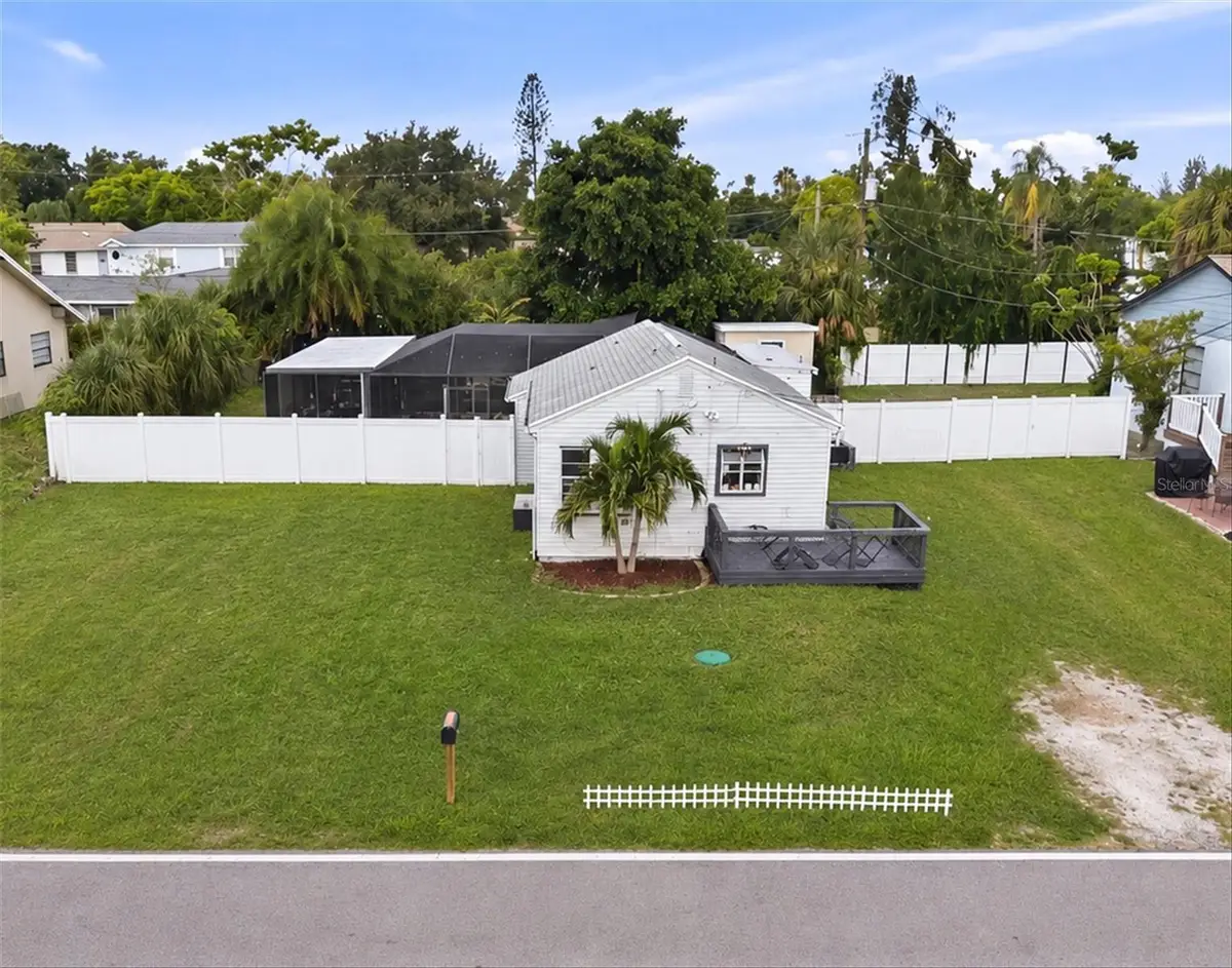 4512 86th Street W, Bradenton, FL 34210 - #1