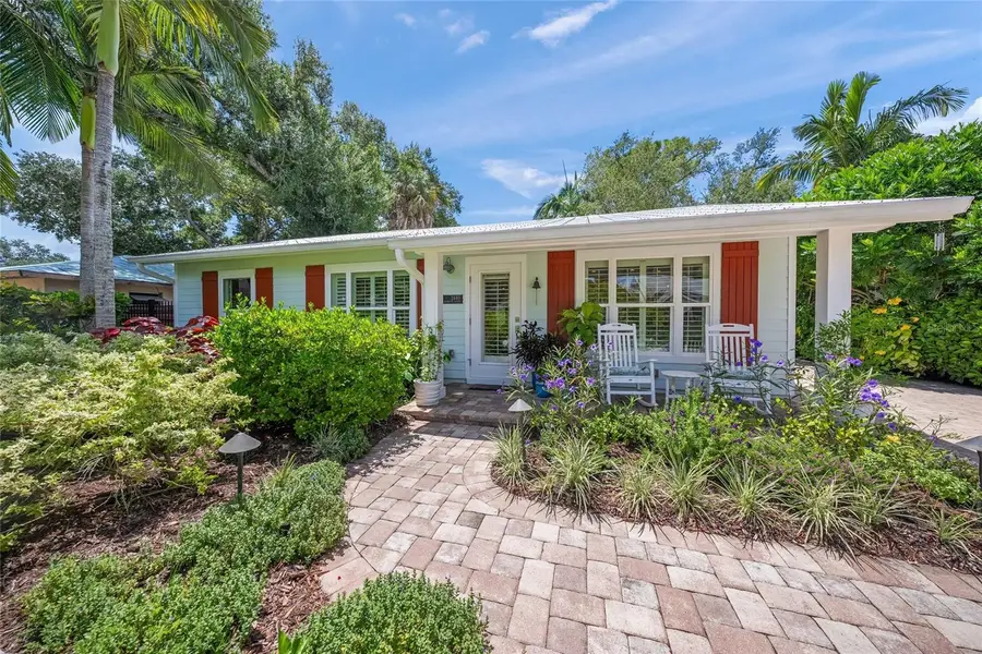 2440 Arlington Street, Sarasota, FL 34239 - #3