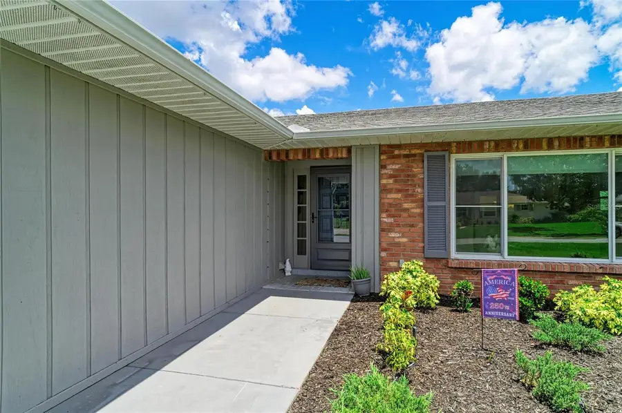 2011 37th Street W, Bradenton, FL 34205 - #2