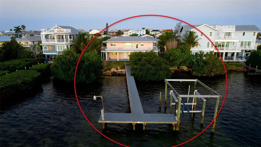 2512 Avenue A, Bradenton Beach, FL 34217 - #2
