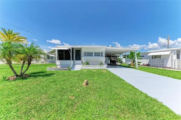 4924 Oakland Hills Avenue, SARASOTA, FL 34234