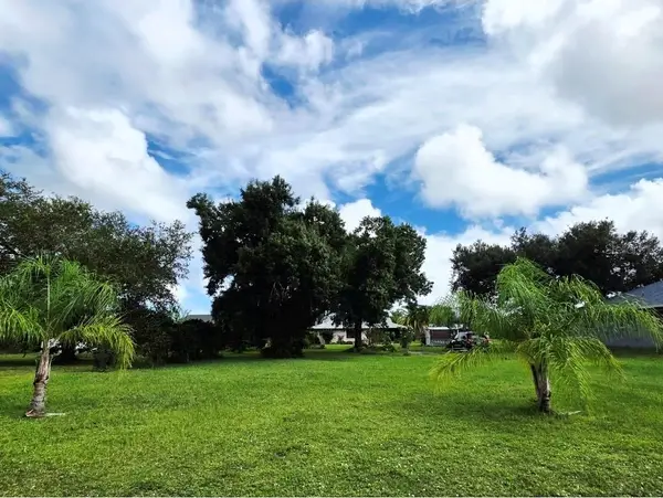 10132 Barker Avenue, ENGLEWOOD, FL 34224
