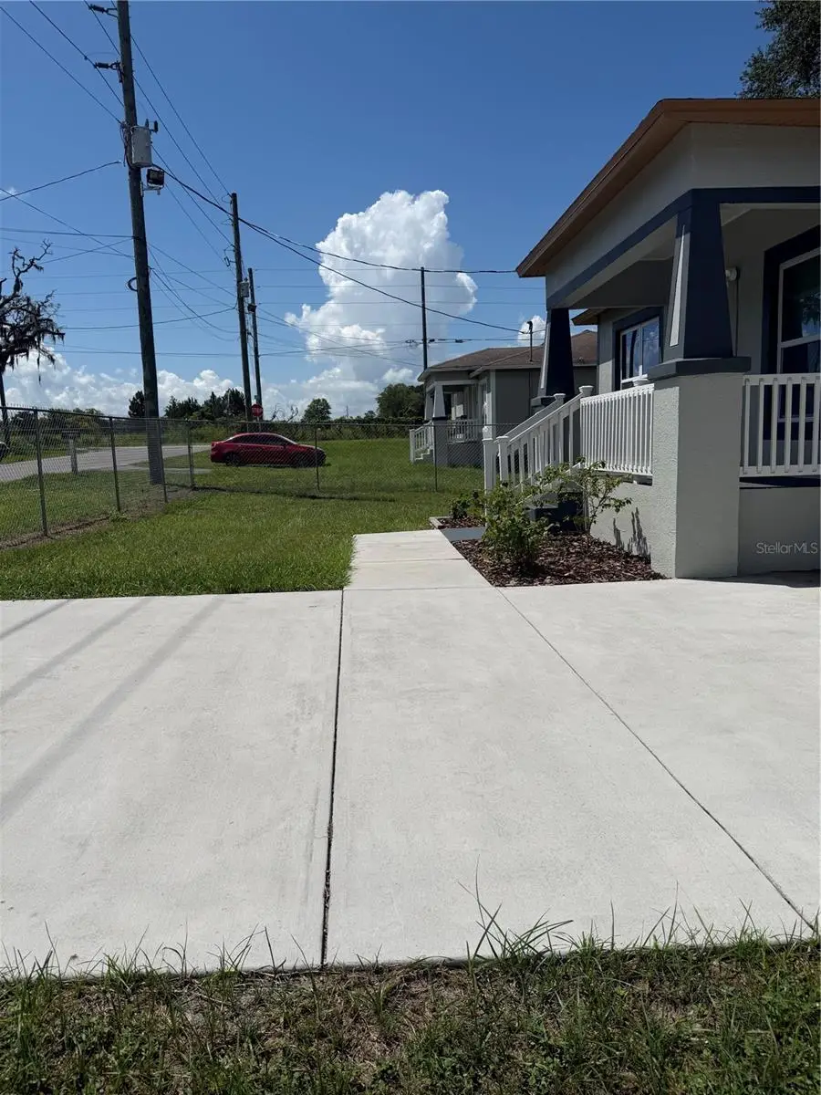 21015 Market Street, Dade City, FL 33523 - #2