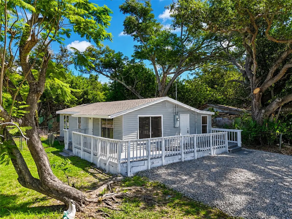 416 27th Avenue W, Bradenton, FL 34205 - #1