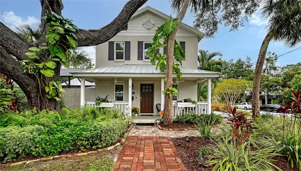 1685 6th Street, SARASOTA, FL 34236