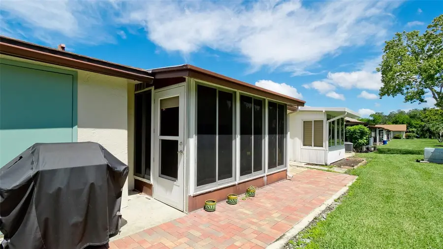 3211 42nd Street W, Bradenton, FL 34205 - #3