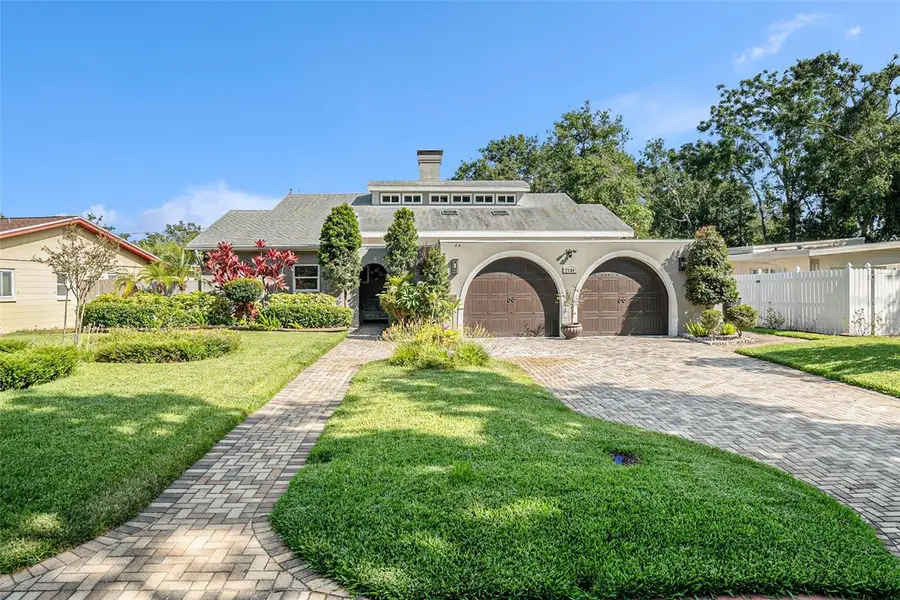2134 Serpentine Circle S, Saint Petersburg, FL 33712 - #2