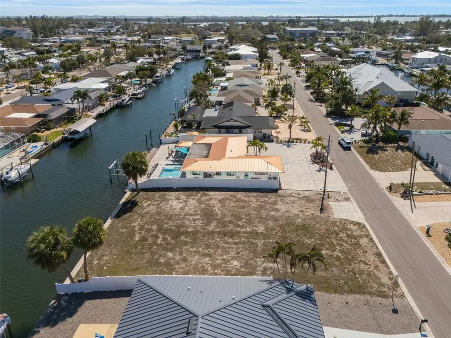 4007 Coconut Terrace, Bradenton, FL 34210 - #3