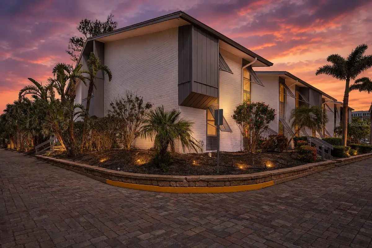 1141 W Peppertree Drive #1141, Sarasota, FL 34242 - #1