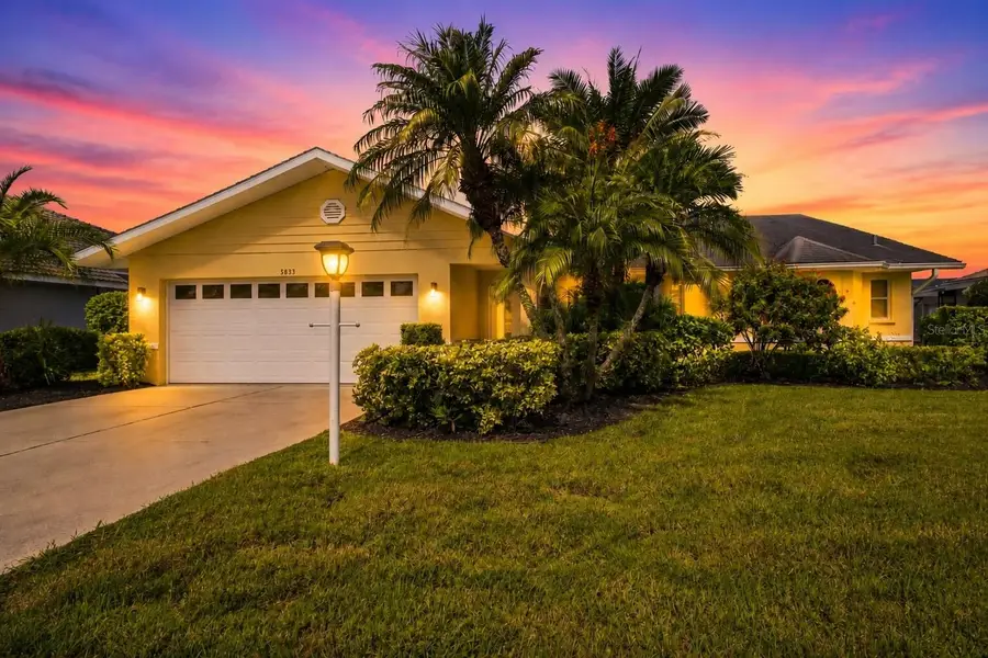 5833 Carriage Drive, Sarasota, FL 34243 - #2