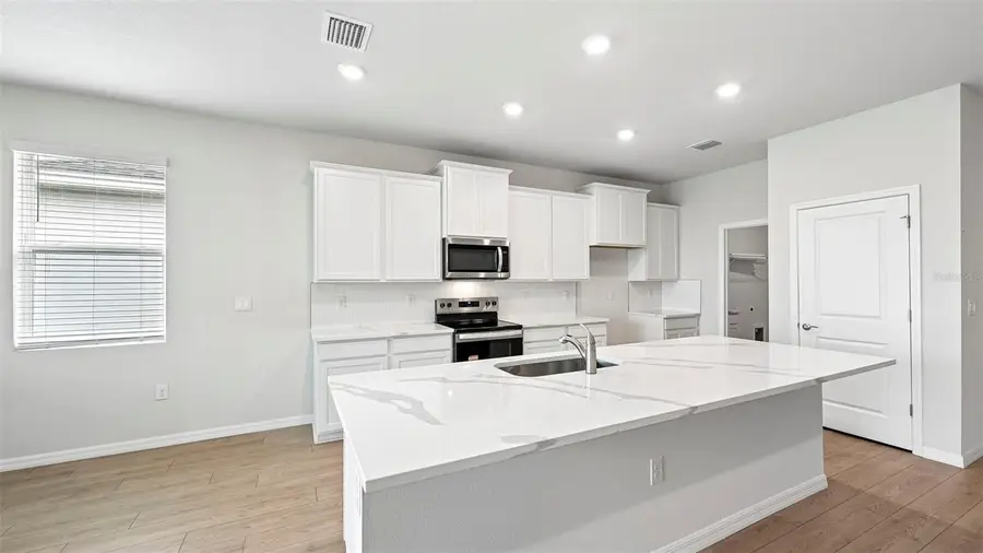 18107 Tavernside Trail, Lakewood Ranch, FL 34211 - #3