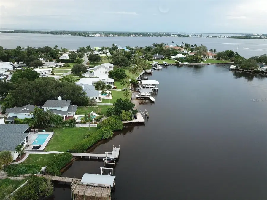 1211 61st Street Nw, Bradenton, FL 34209 - #2