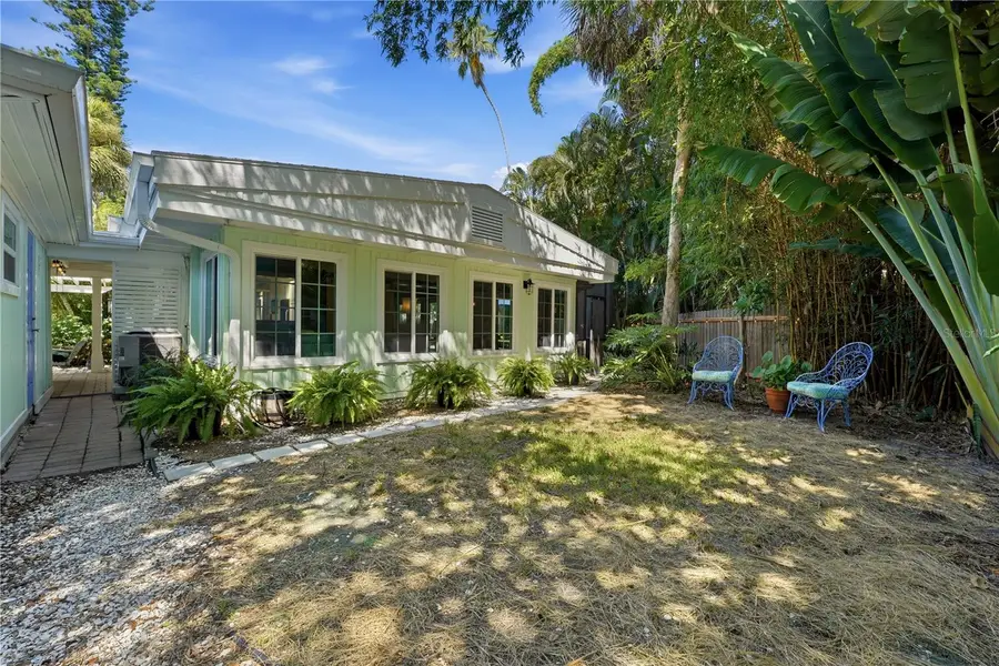 3424 Old Oak Drive, Sarasota, FL 34239 - #2