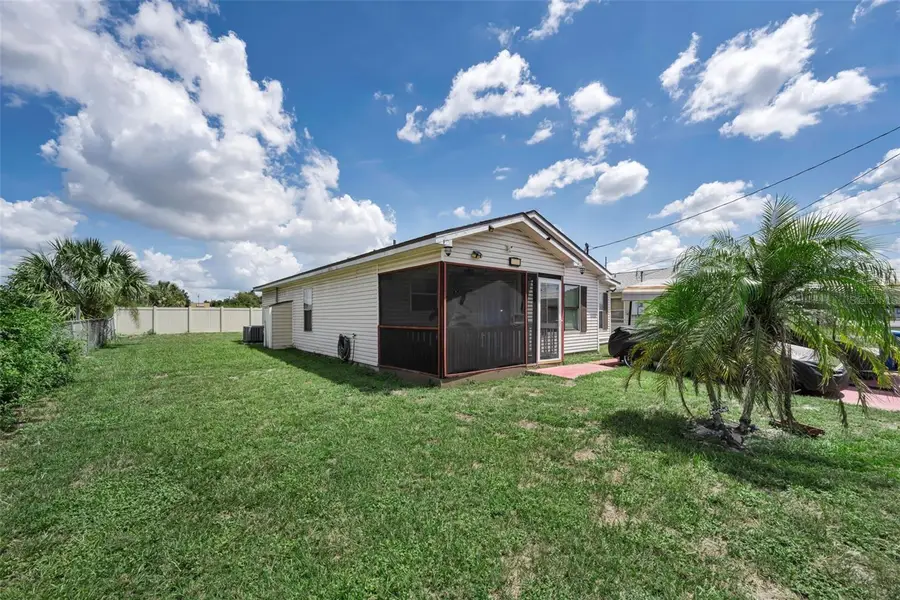 7526 Carolton Circle, Tampa, FL 33619 - #2