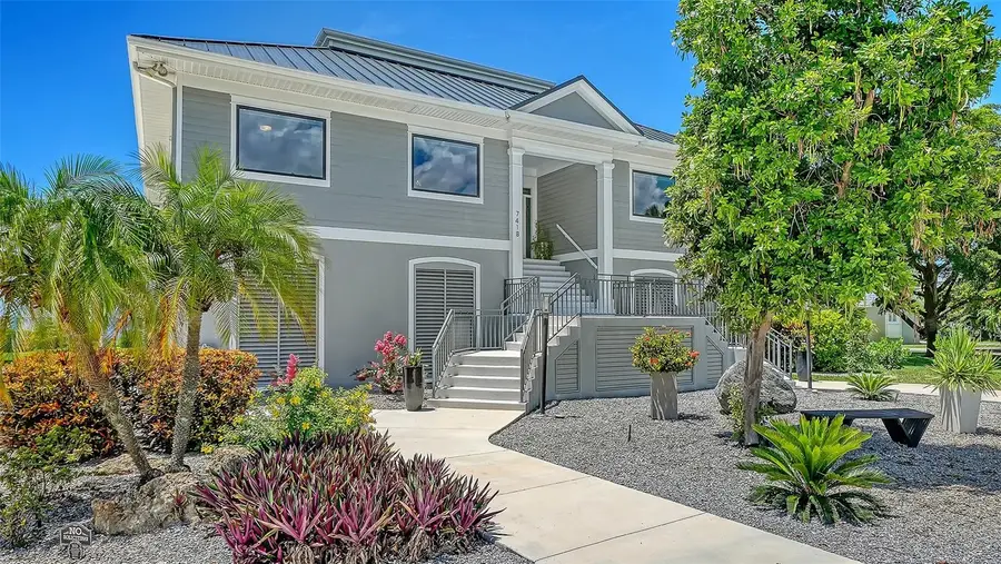 7418 Westmoreland Drive, Sarasota, FL 34243 - #3