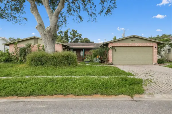 6450 31st Terrace N, ST PETERSBURG, FL 33710