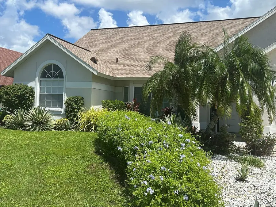 4007 78th Place E, Sarasota, FL 34243 - #3