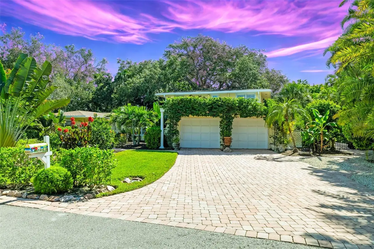 6343 Hollywood Boulevard, Sarasota, FL 34231 - #1